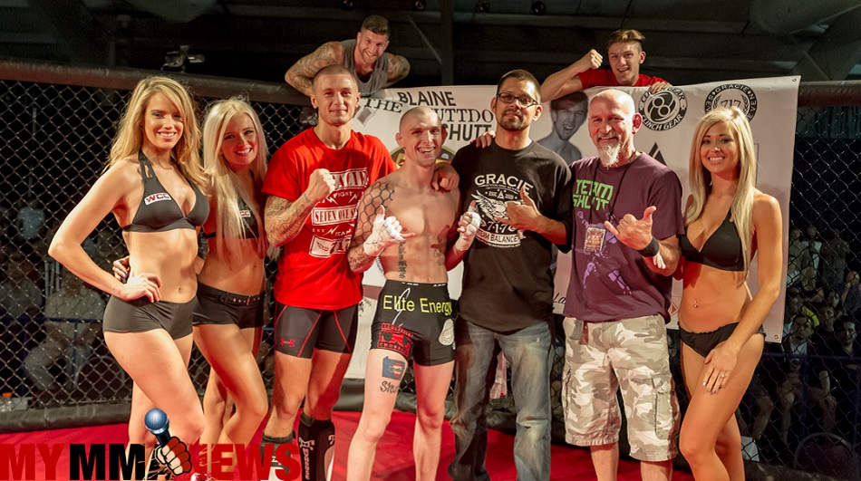 DSC_2452 - MyMMANews Blaine Shutt celebrating his win at WCC 14
