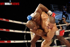 Chike Obie - MyMMANews Obi Fighting at Madison Square Garden.